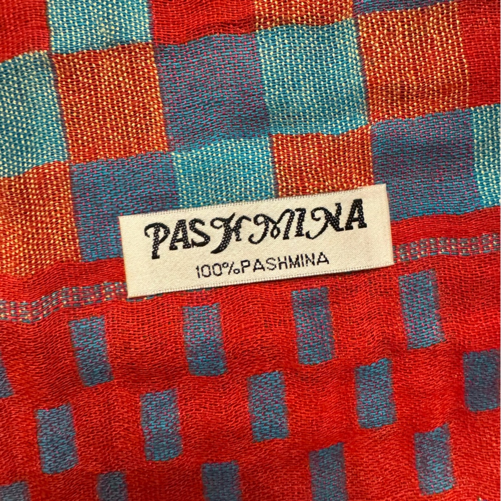 Pashmina Vibrant Red and Blue Paisley Scarf wrap shall - Picture 2 of 3